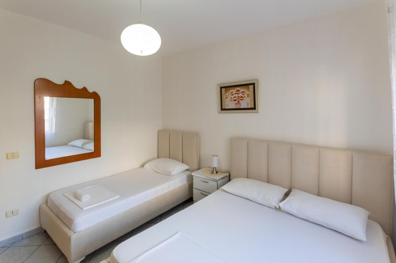 Comfortable Apartment Next To The Beach Durrës Buitenkant foto