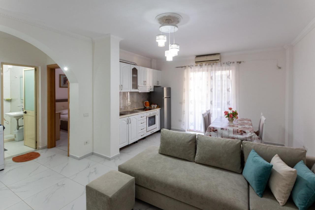 Comfortable Apartment Next To The Beach Durrës Buitenkant foto